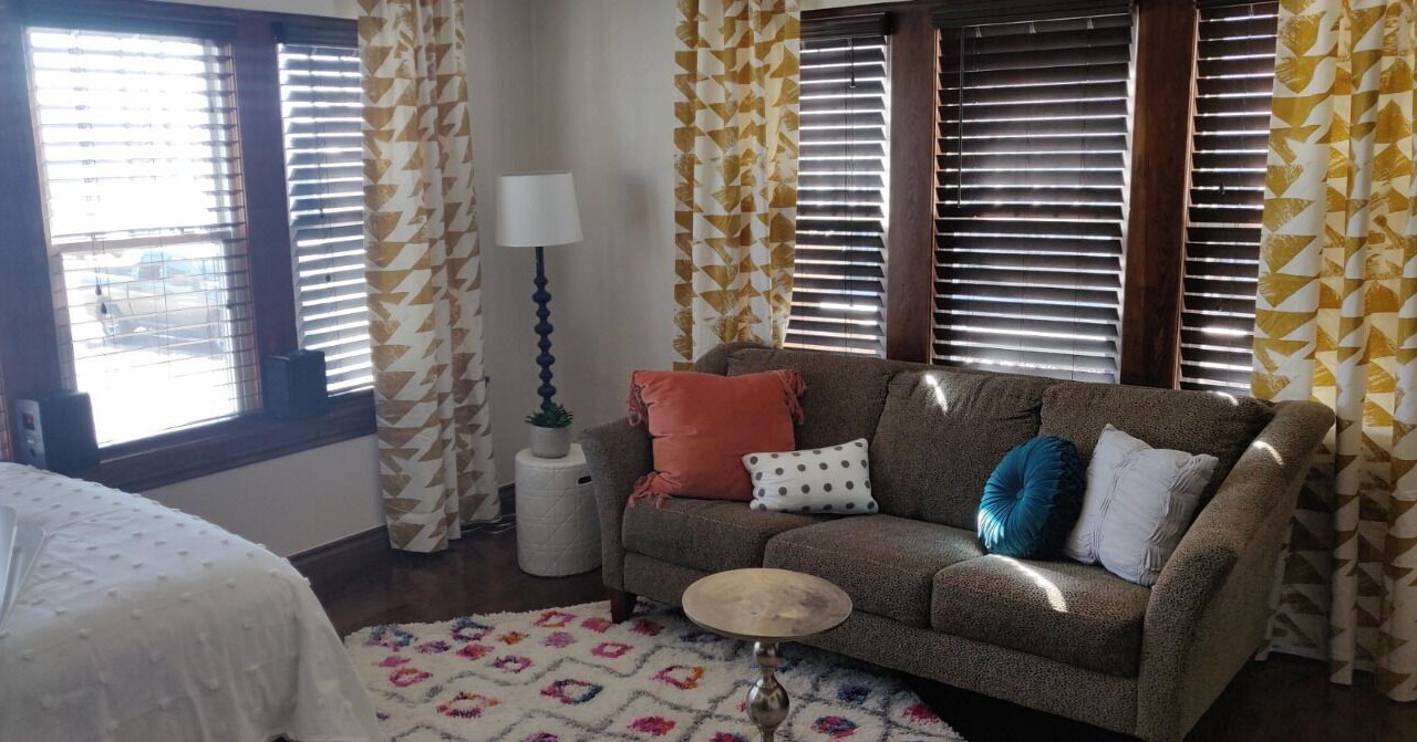 Photo of Livingroom in Midtown