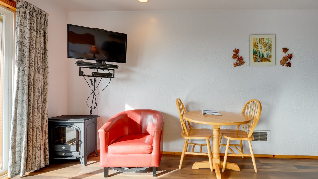 Photo of Livingroom in Waldport