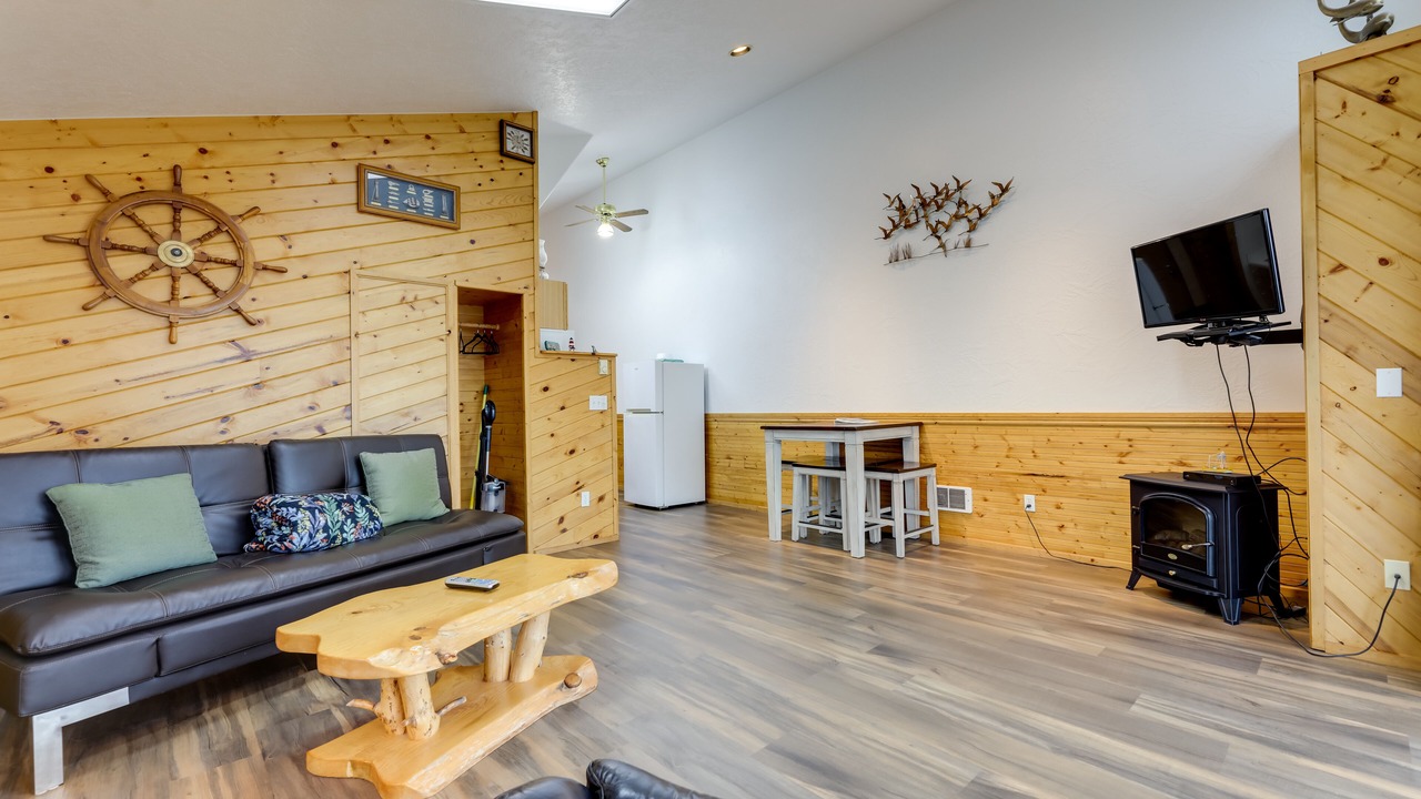 Photo of Livingroom in Waldport