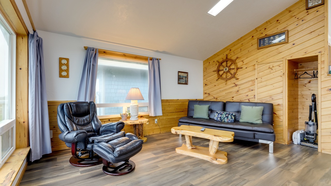 Photo of Livingroom in Waldport