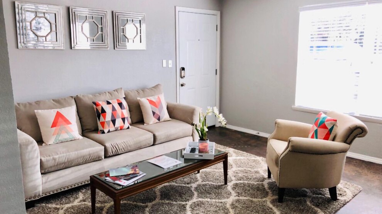 Photo of Livingroom in Norman