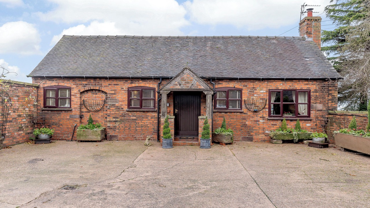 Photo of Outdoor in Winterley