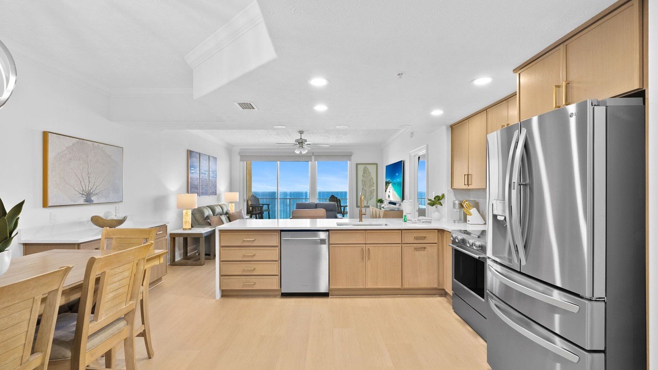 Photo of Kitchen in Lower Grand Lagoon