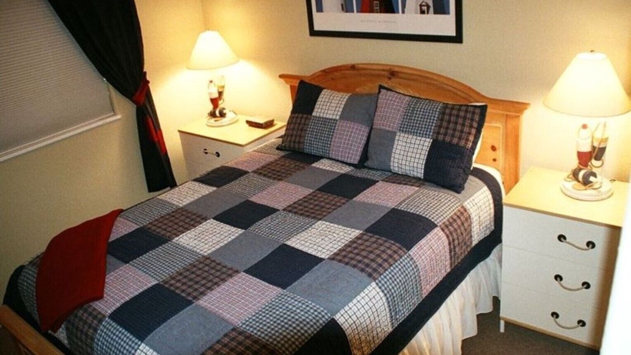 Photo of Bedroom in Neskowin