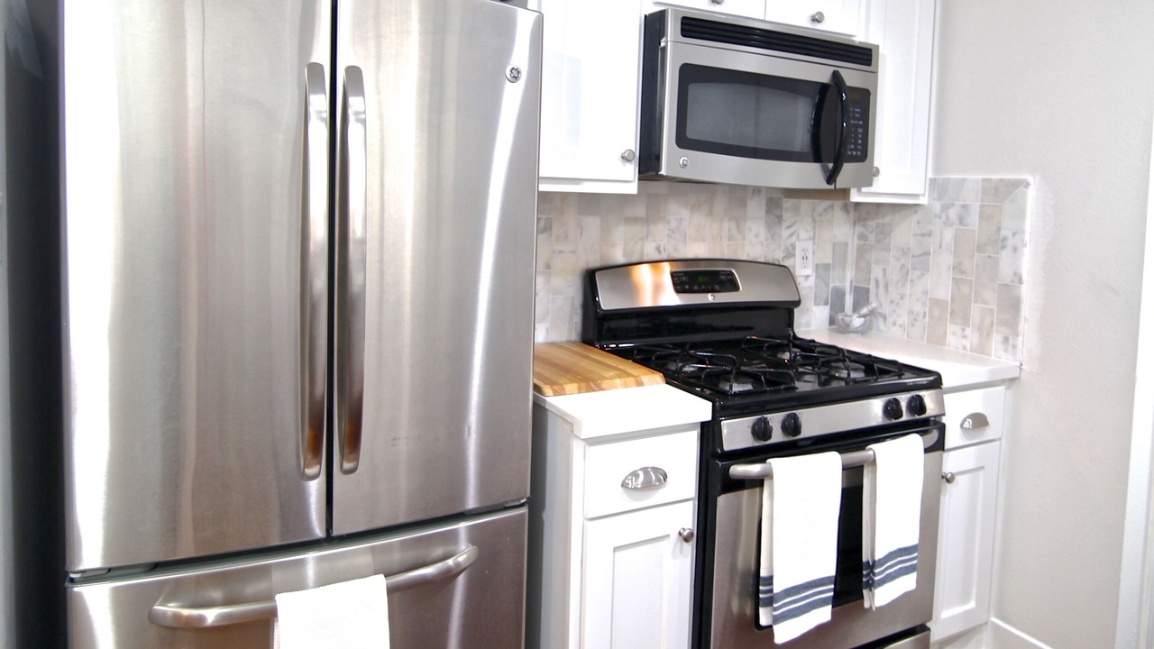 Photo of Kitchen in Greenway Plaza-Upper Kirby