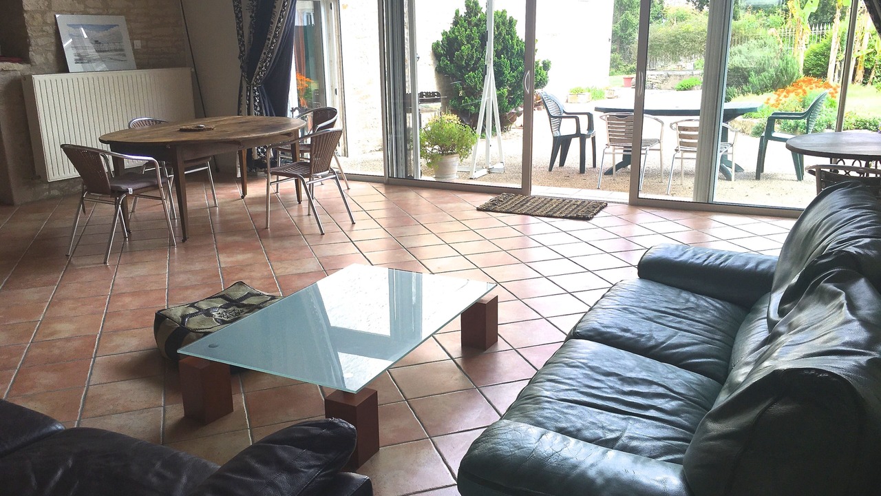 Photo of Livingroom in Saint-Hilaire-la-Palud