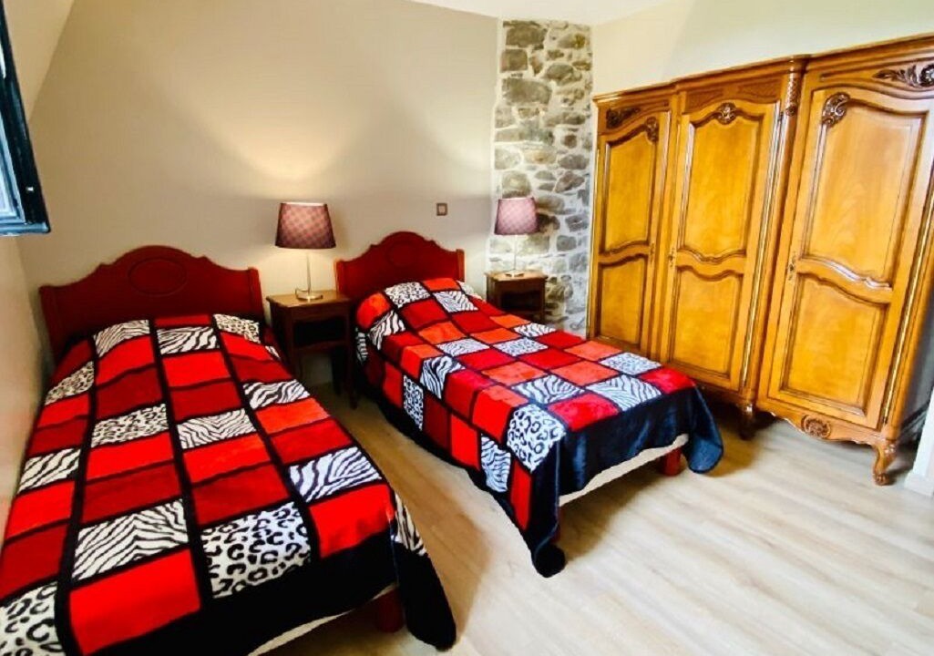 Photo of Bedroom in Saint-Donat