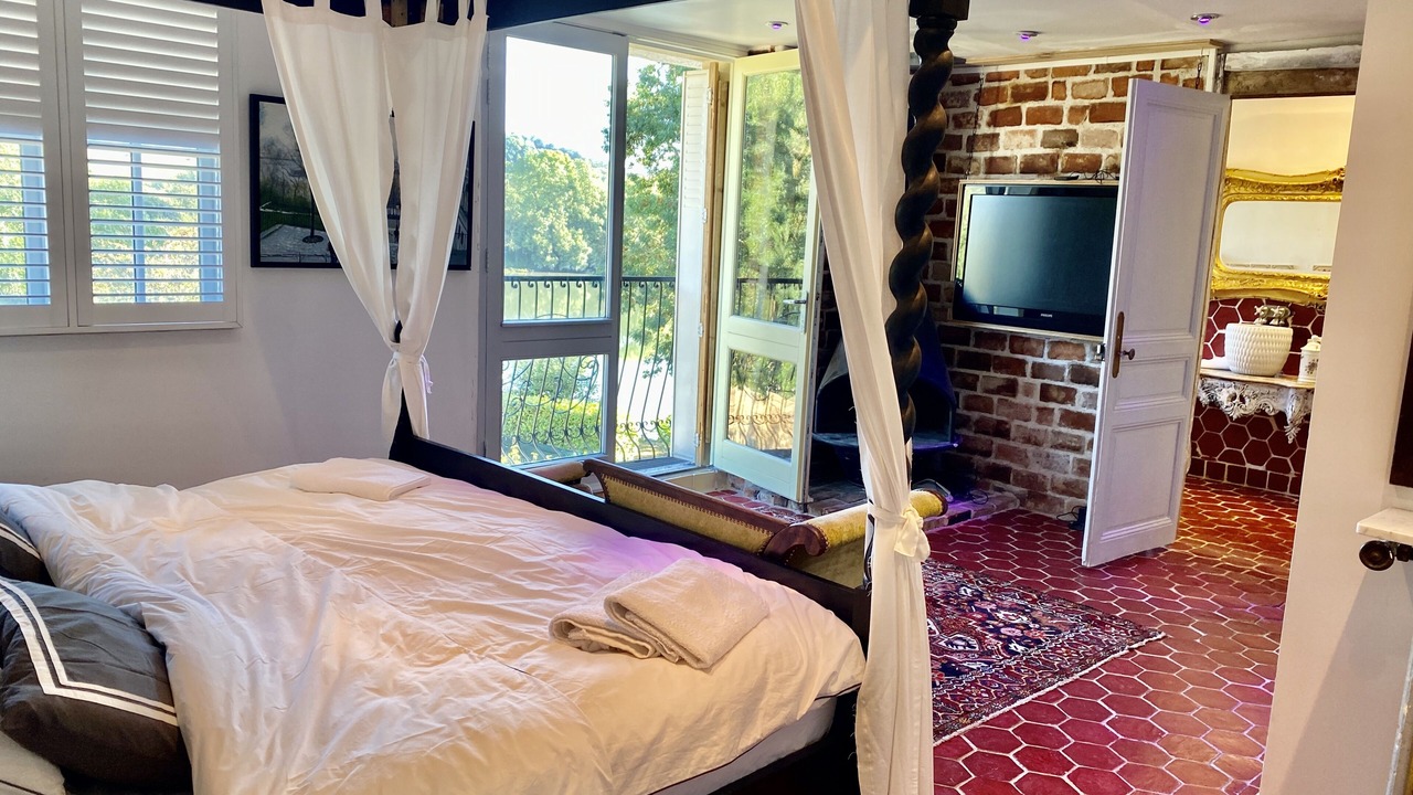 Photo of Bedroom in Tourville-la-Riviere