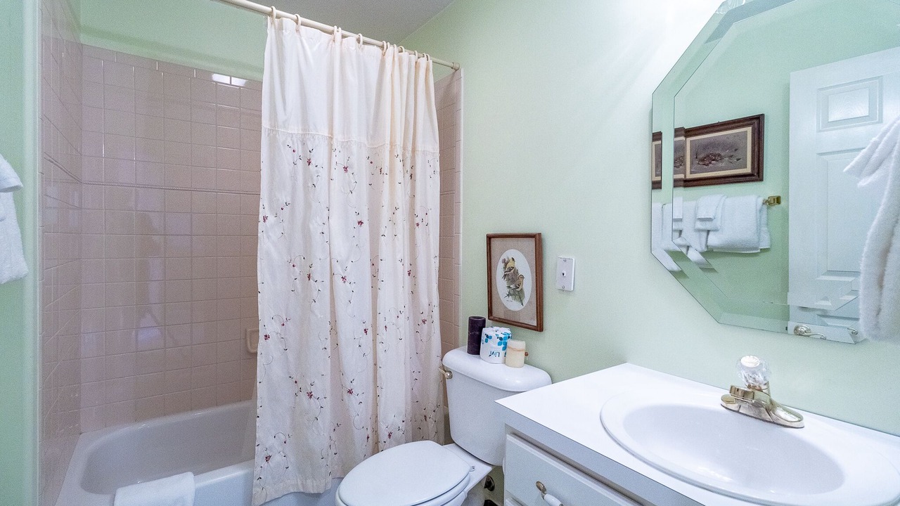 Photo of Bathroom in Lake Ozark