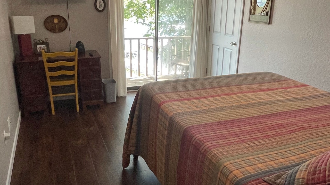 Photo of Bedroom in Lake Ozark