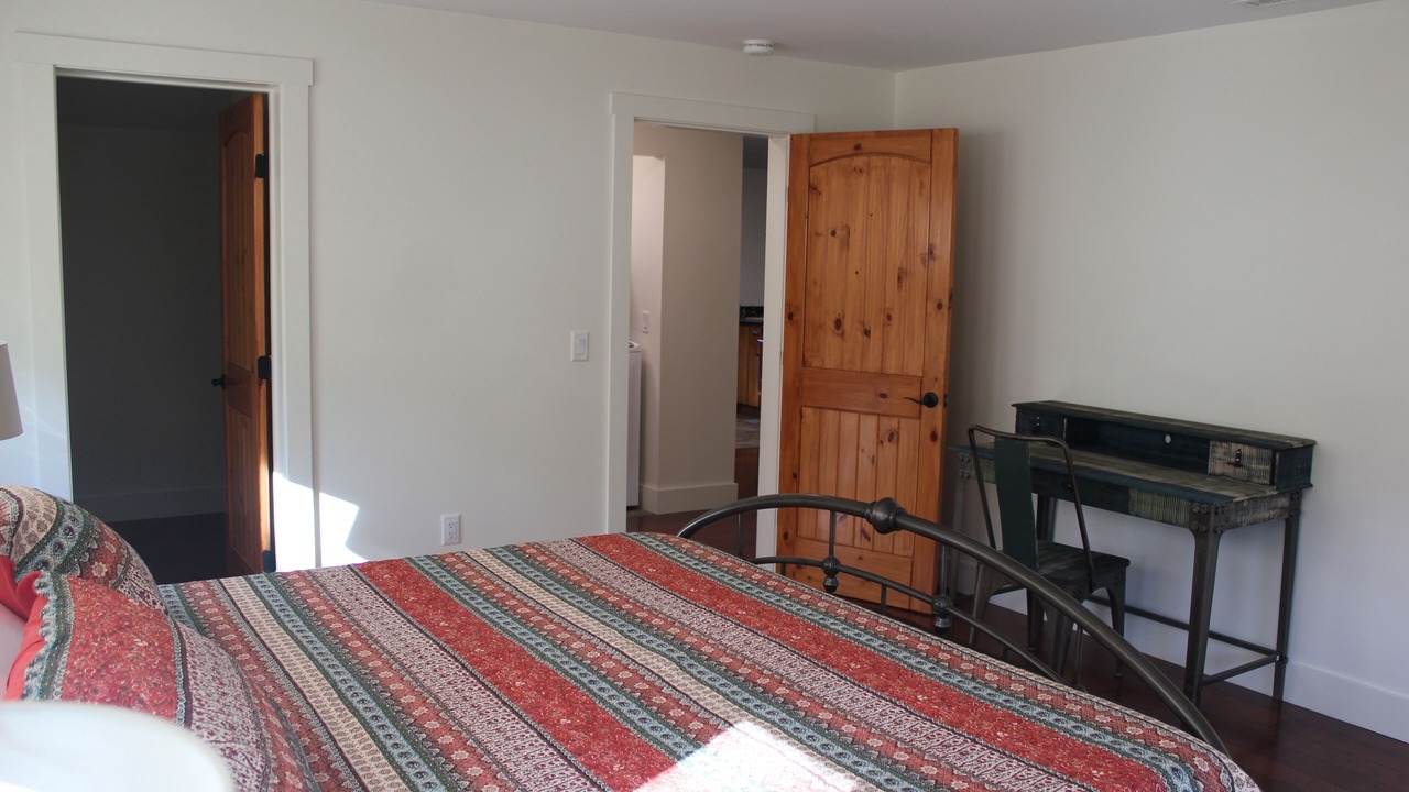 Photo of Bedroom in Central
