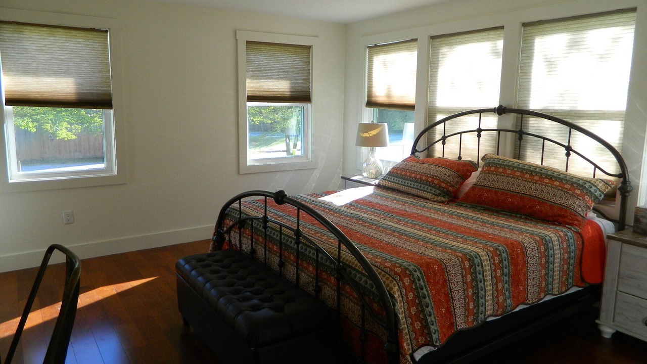Photo of Bedroom in Central