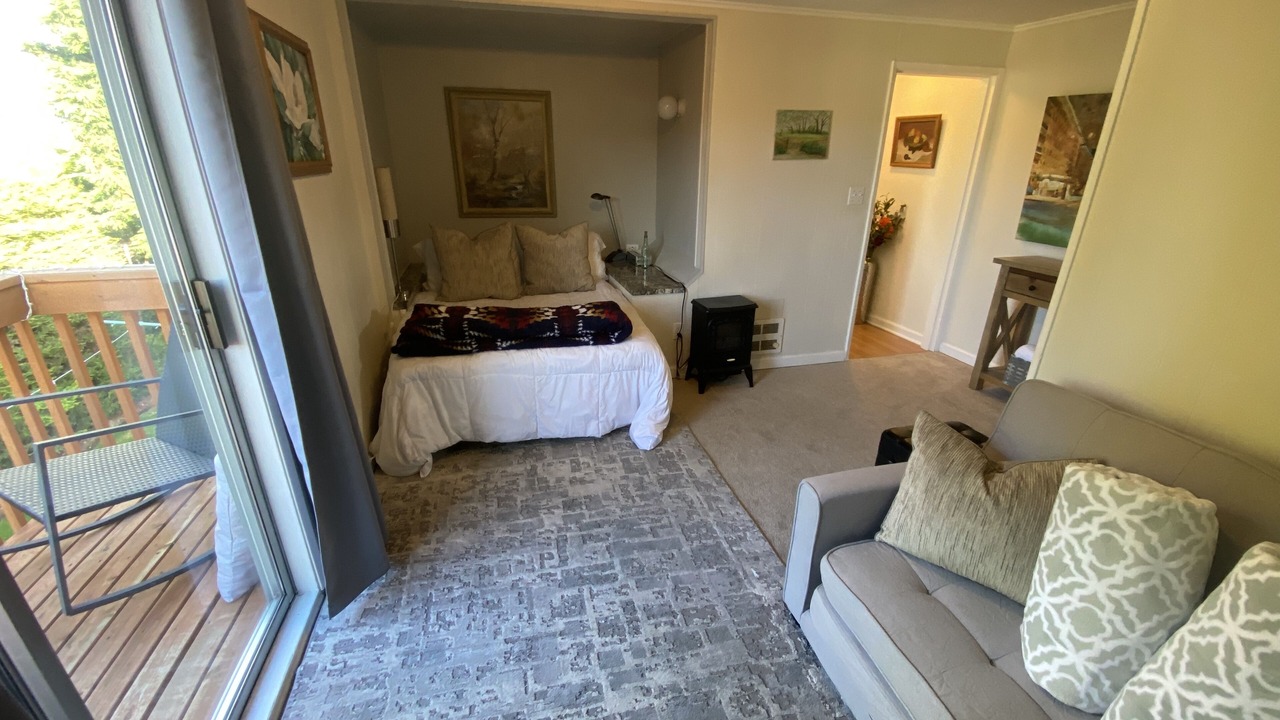 Photo of Livingroom in Sunset Hill