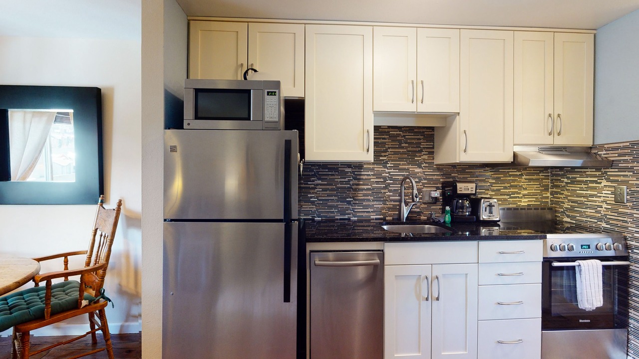 Photo of Kitchen in Historic District