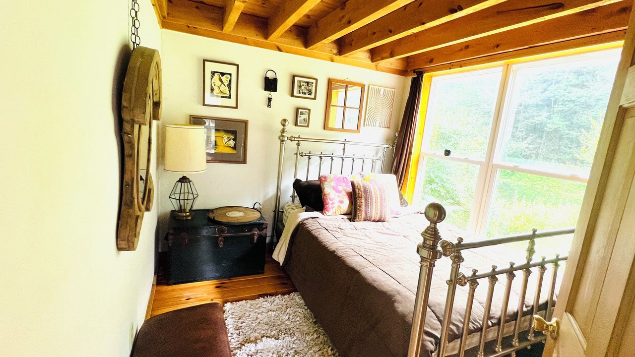 Photo of Bedroom in Downsville