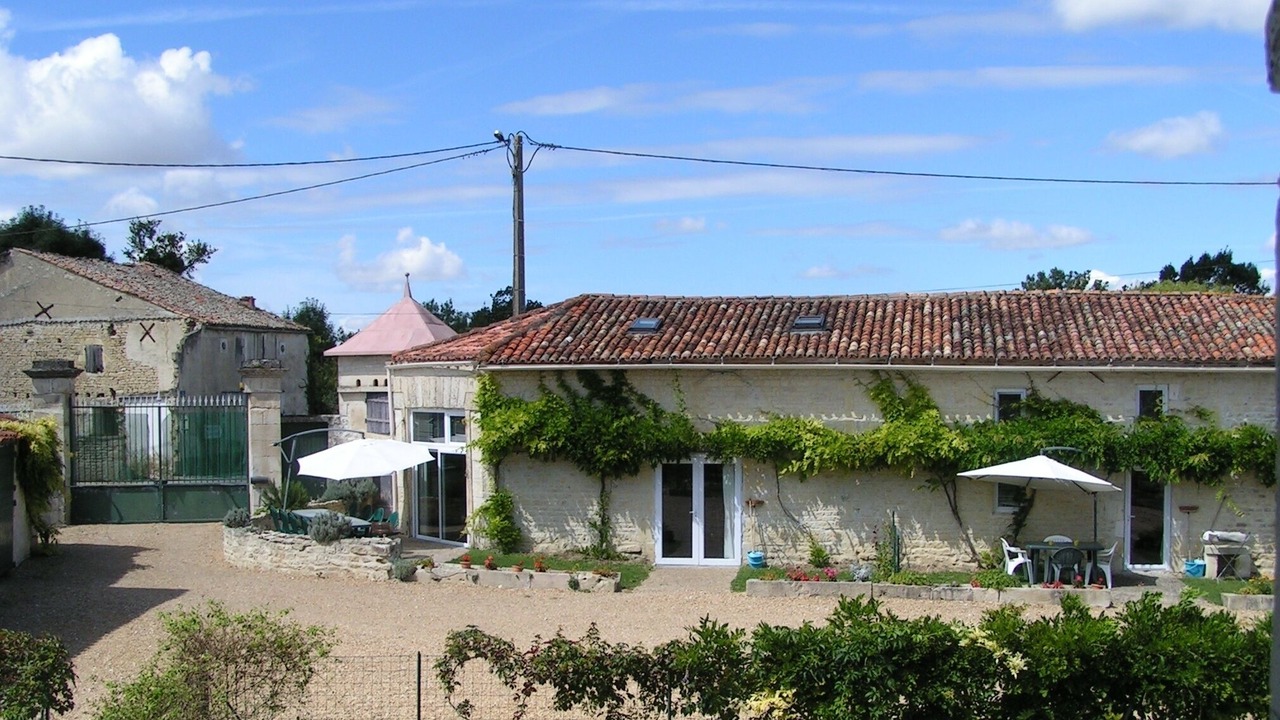 Photo of Outdoor in Duil-sur-le-Mignon