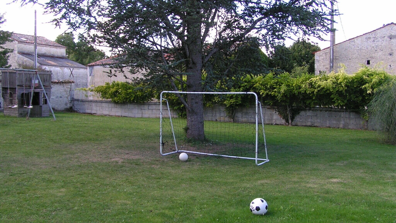 Photo of Others in Villeneuve-la-Comtesse