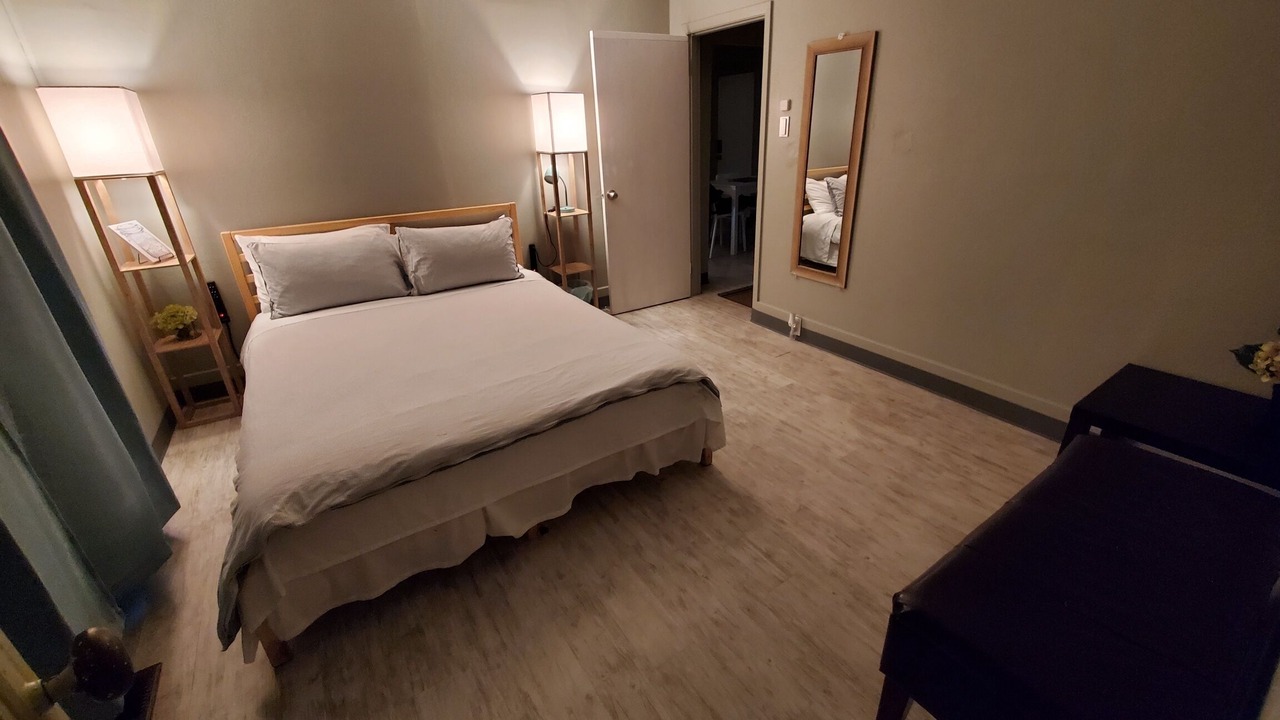 Photo of Bedroom in Aloha