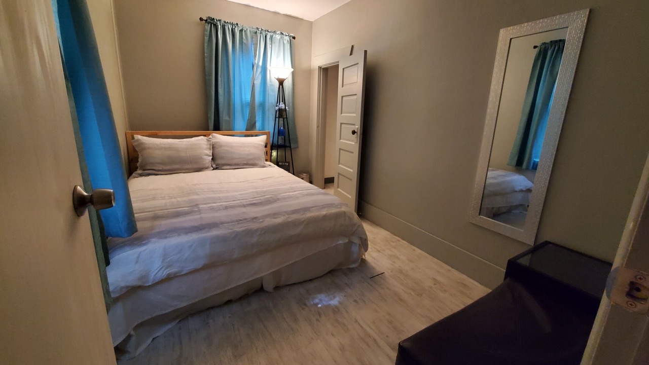 Photo of Bedroom in Aloha