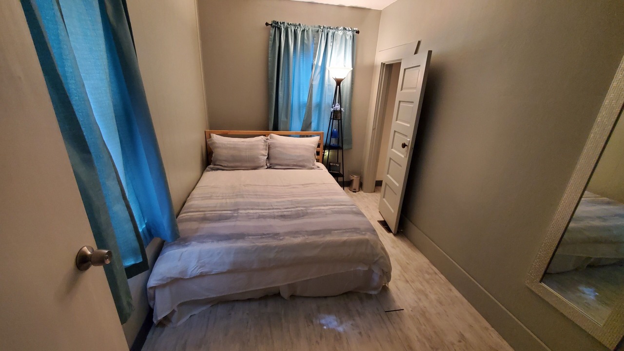 Photo of Bedroom in Aloha