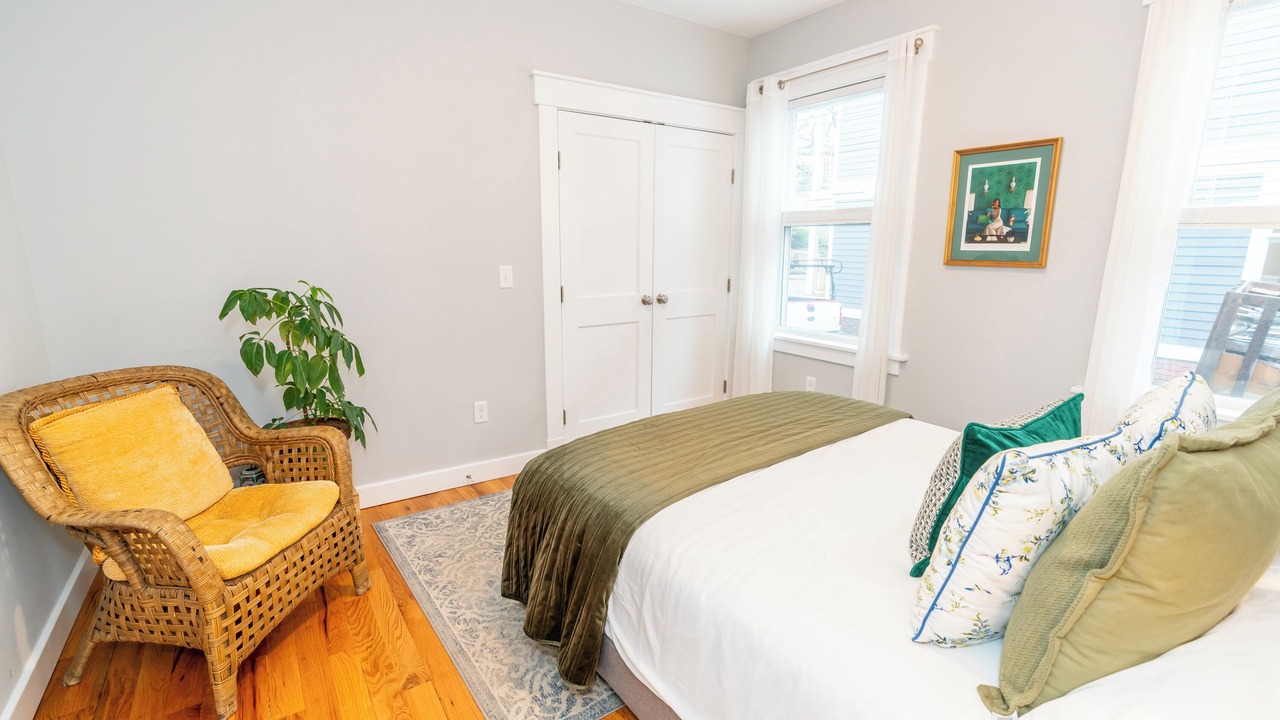 Photo of Bedroom in Prospect Hill