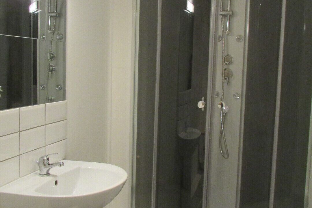 Photo of Bathroom in Duil-sur-le-Mignon