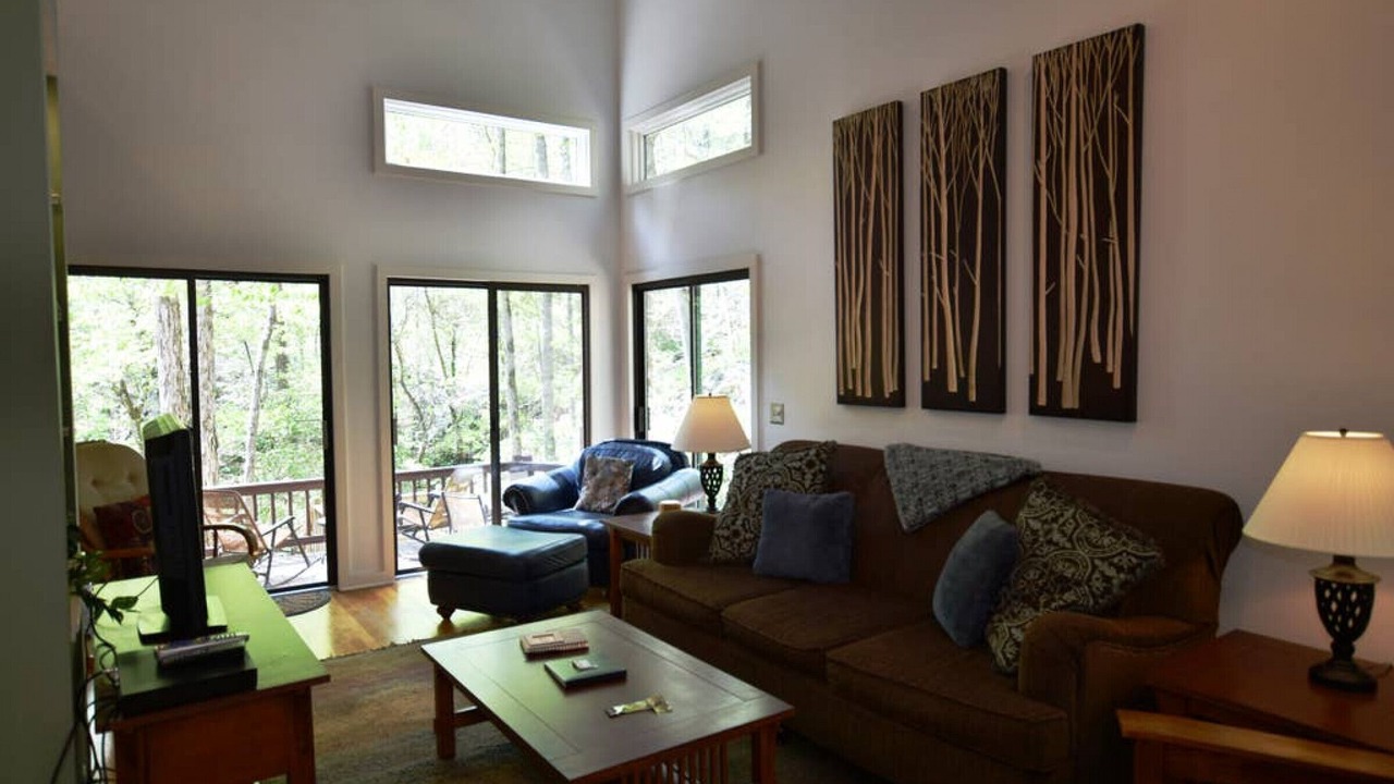 Photo of Livingroom in Demorest