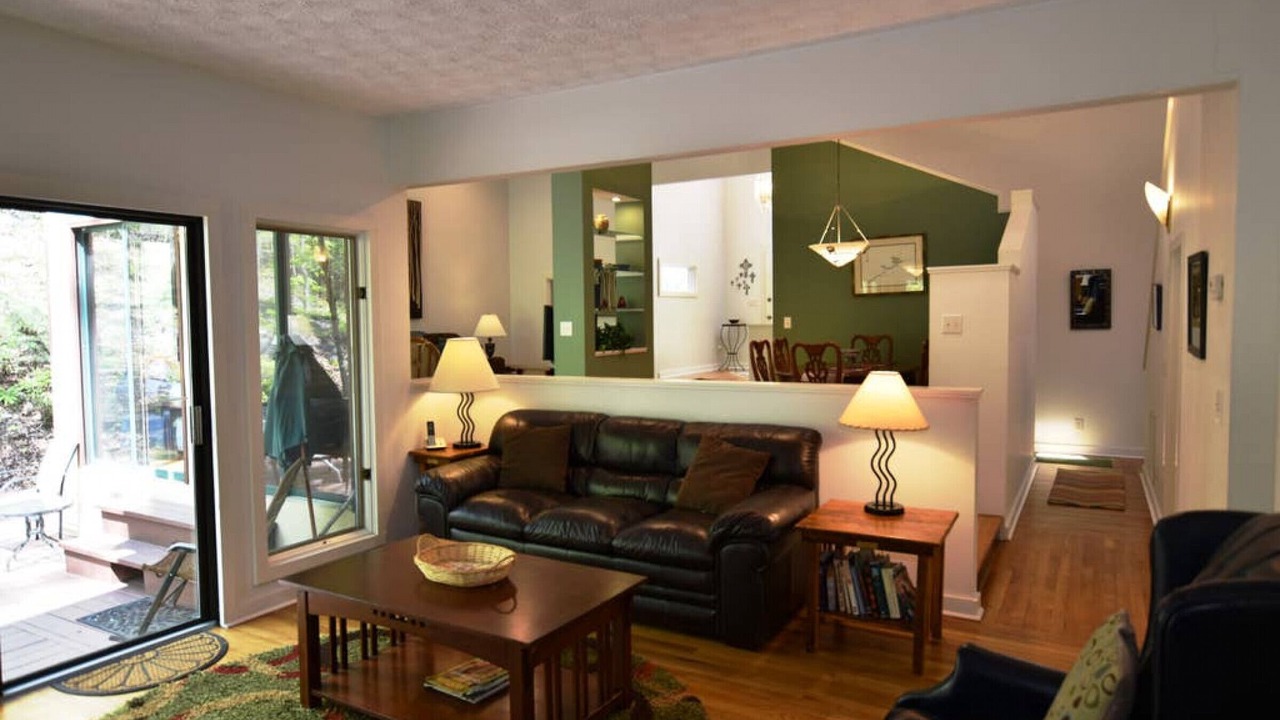 Photo of Livingroom in Demorest