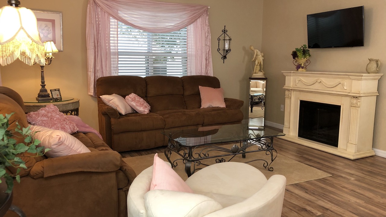 Photo of Livingroom in Lady Lake