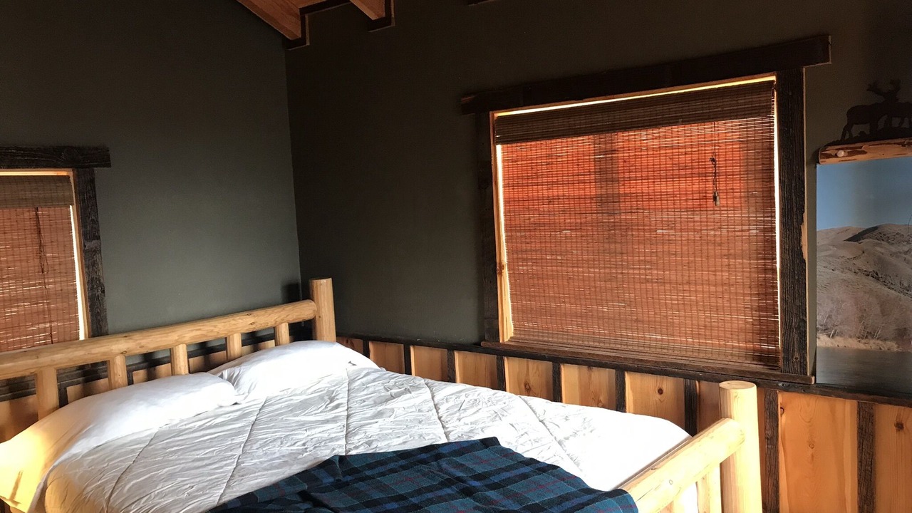 Photo of Bedroom in Goldendale