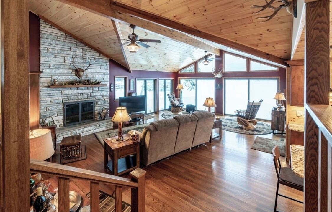 Photo of Livingroom in Town of Webb