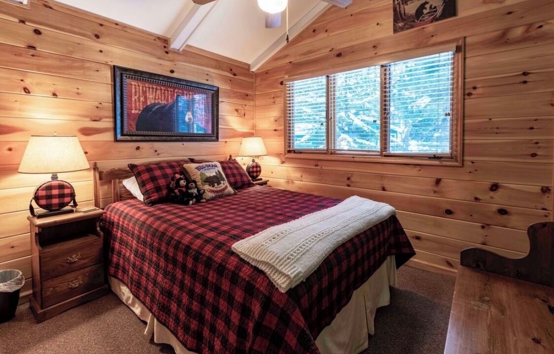 Photo of Bedroom in Town of Webb