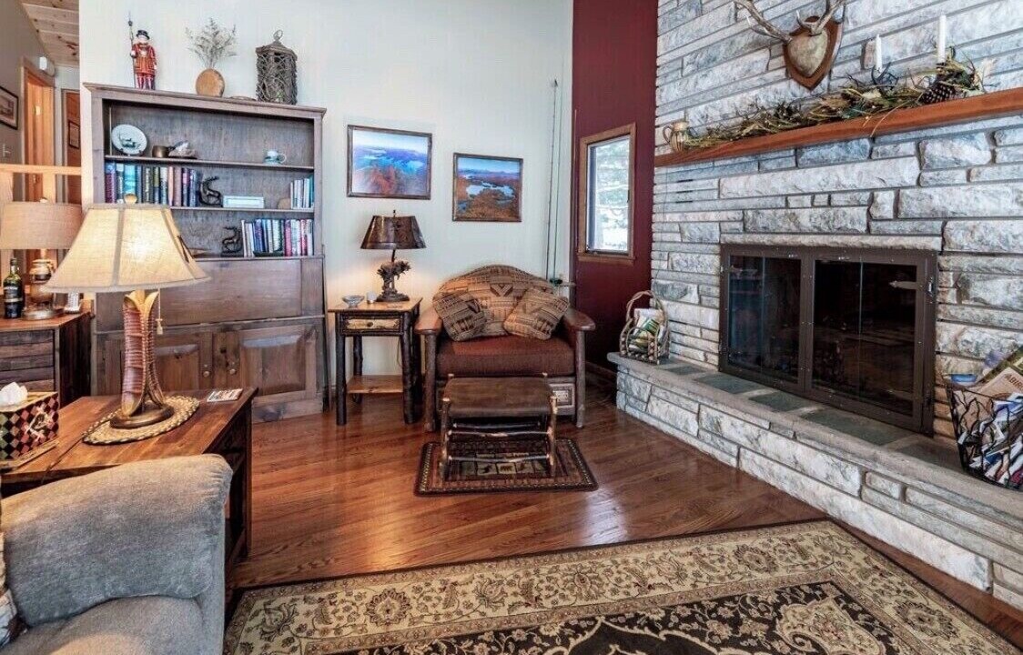 Photo of Livingroom in Town of Webb