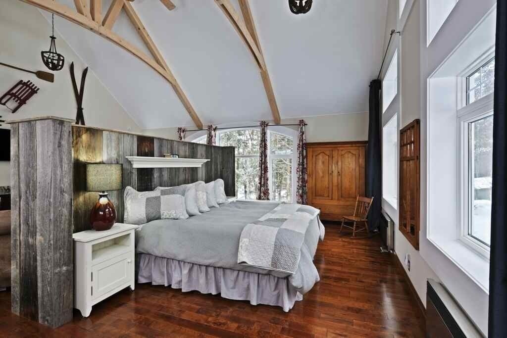 Photo of Bedroom in Petite-Riviere-Saint-Francois