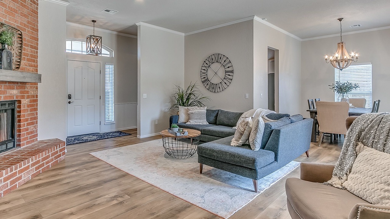 Photo of Livingroom in Edmond