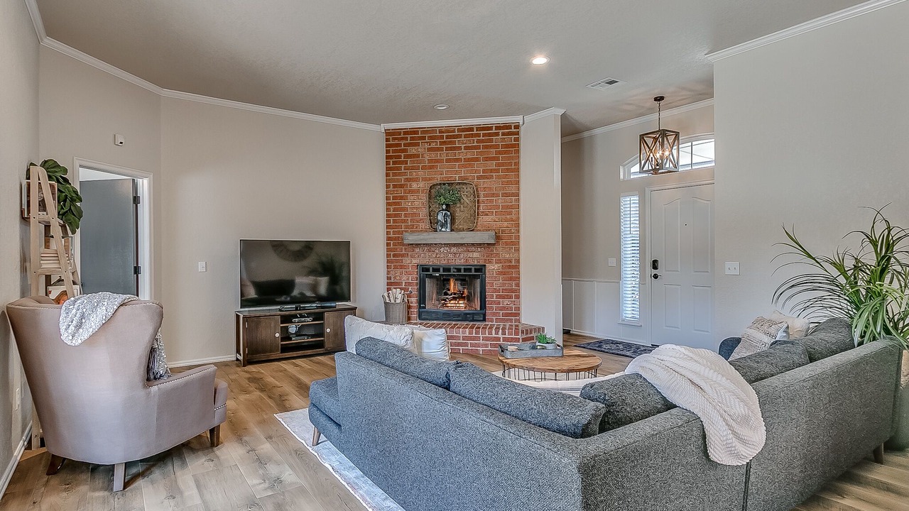 Photo of Livingroom in Edmond