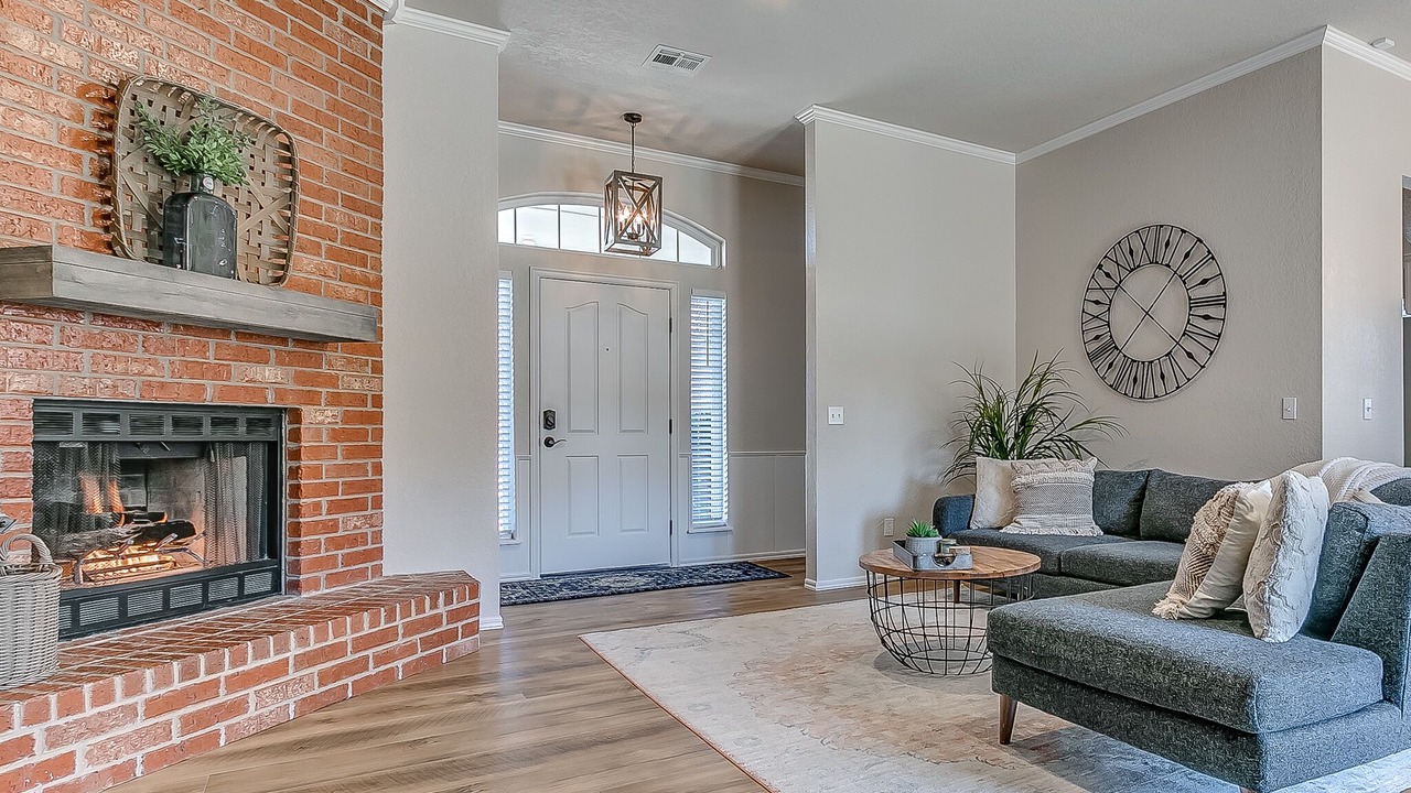 Photo of Livingroom in Edmond