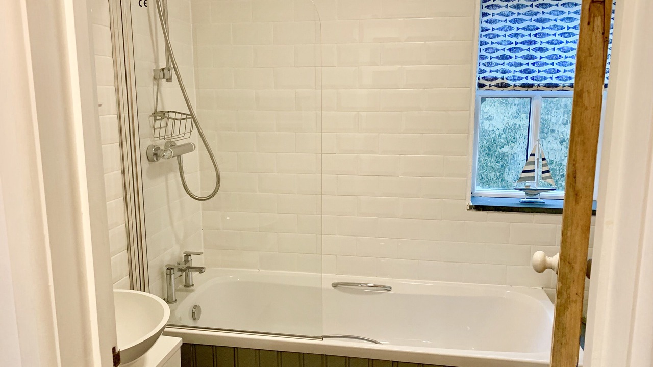 Photo of Bathroom in Pendeen