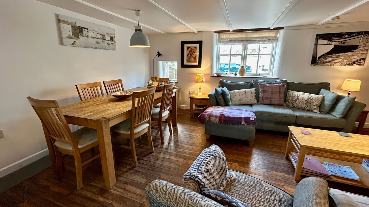 Photo of Livingroom in Pendeen