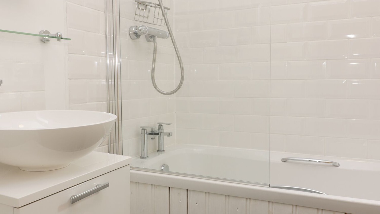 Photo of Bathroom in Pendeen