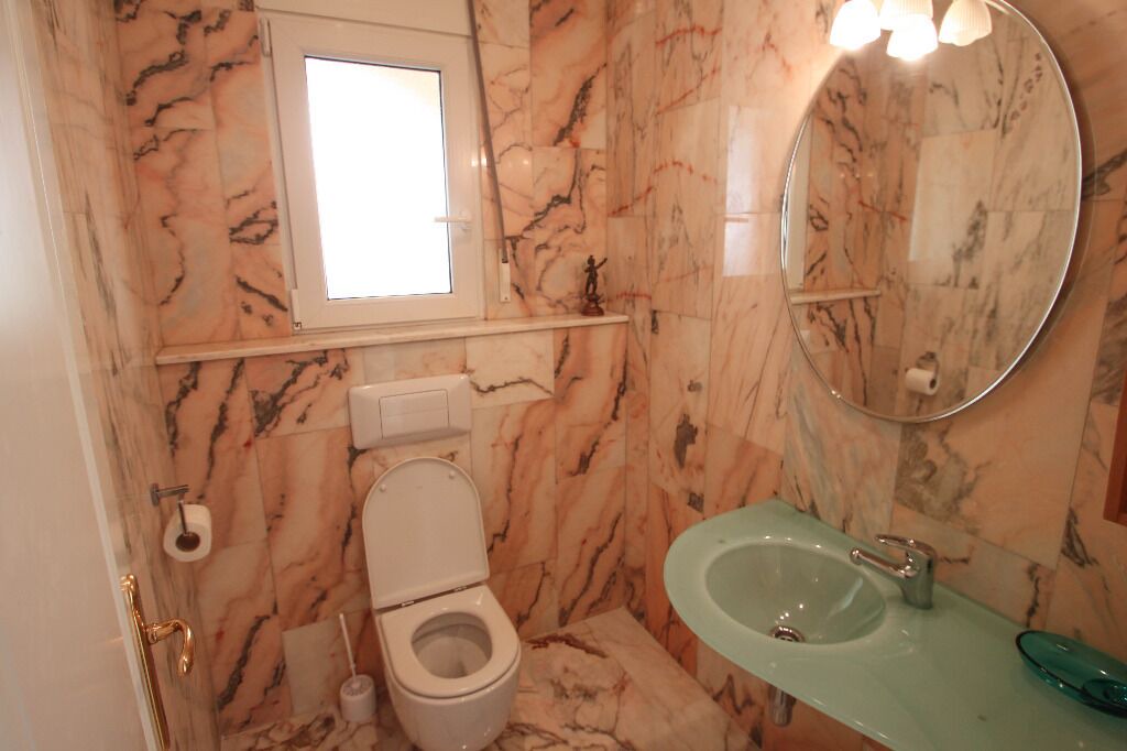Photo of Bathroom in Benimeit