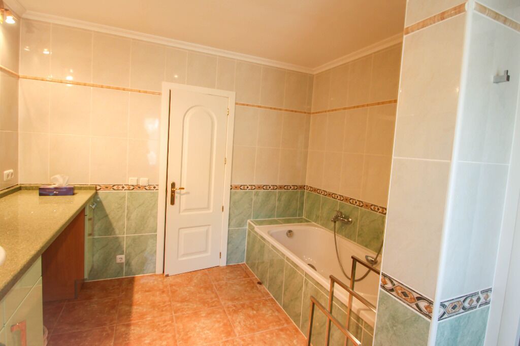 Photo of Bathroom in Benimeit