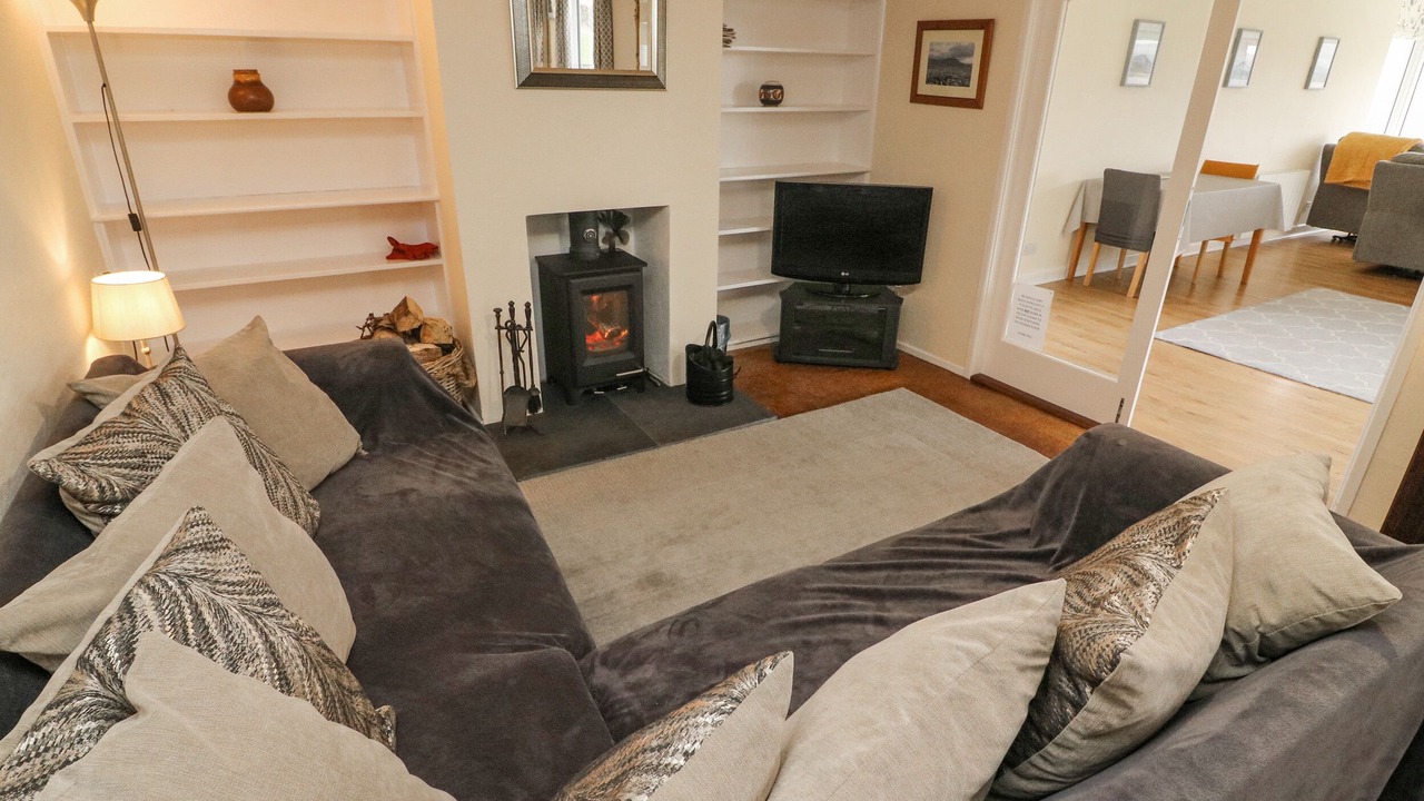 Photo of Livingroom in Fourstones Near Bentham