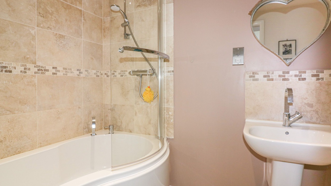 Photo of Bathroom in Newquay