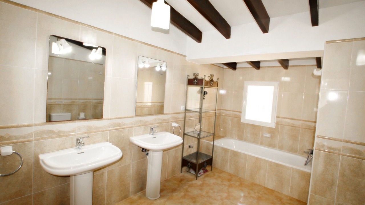 Photo of Bathroom in Casas de Torrat