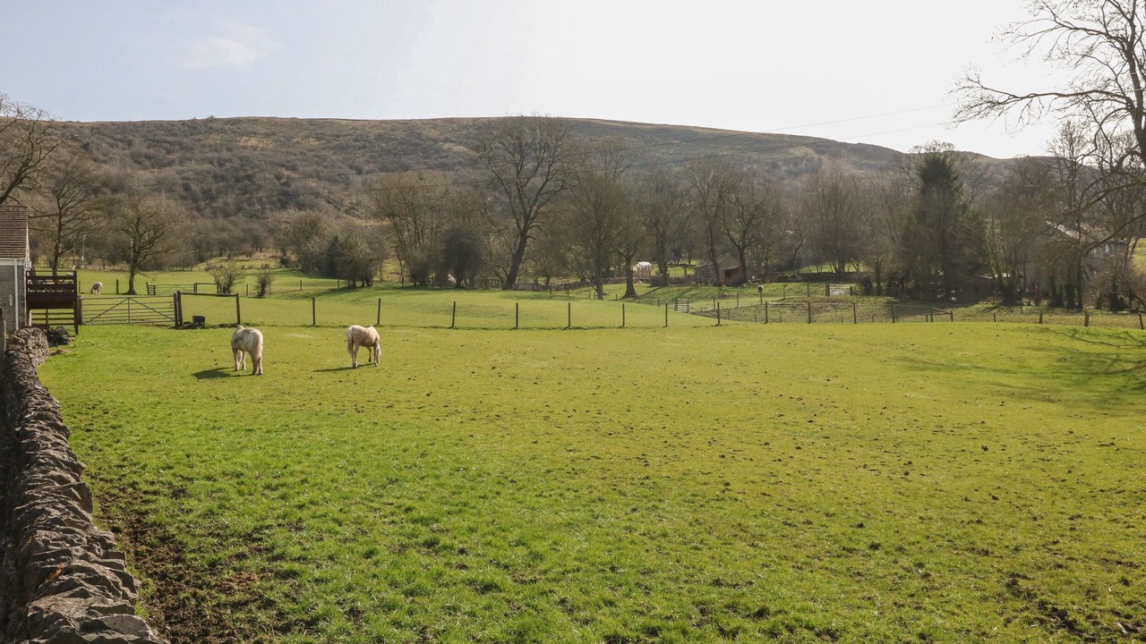 Photo of Others in Hope Valley