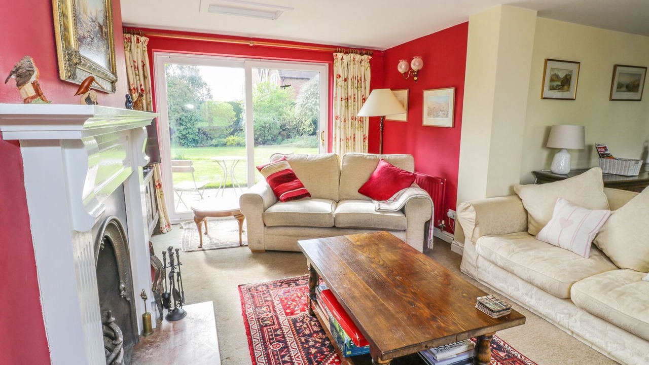 Photo of Livingroom in Stratford-upon-Avon