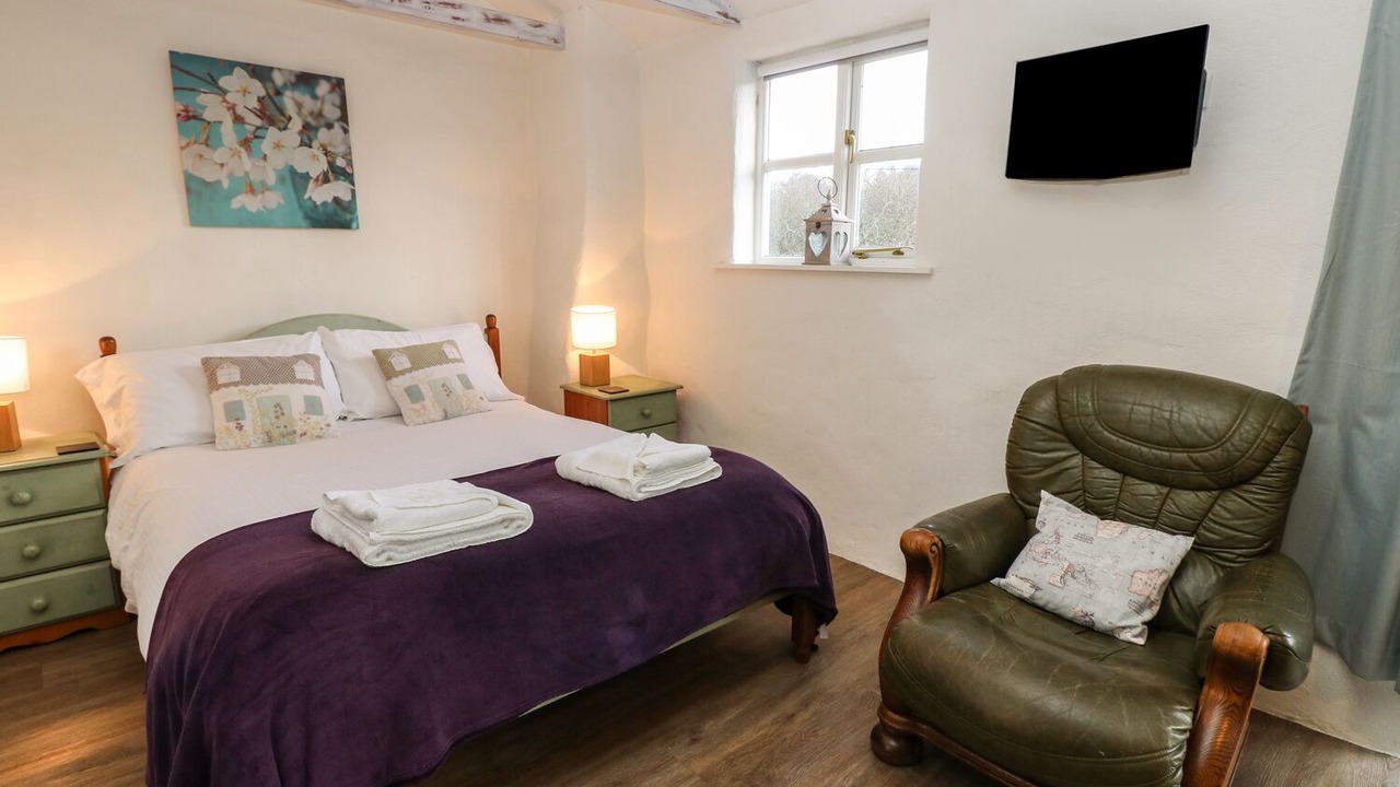 Photo of Bedroom in Truro