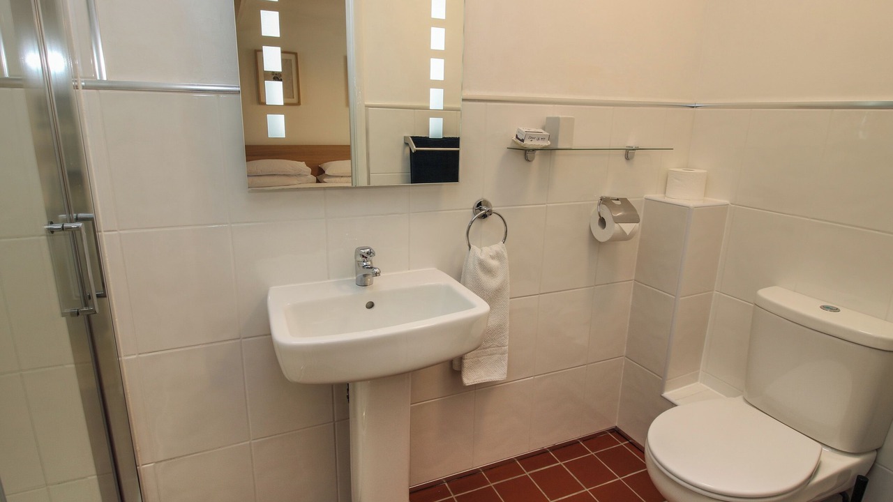 Photo of Bathroom in Longford