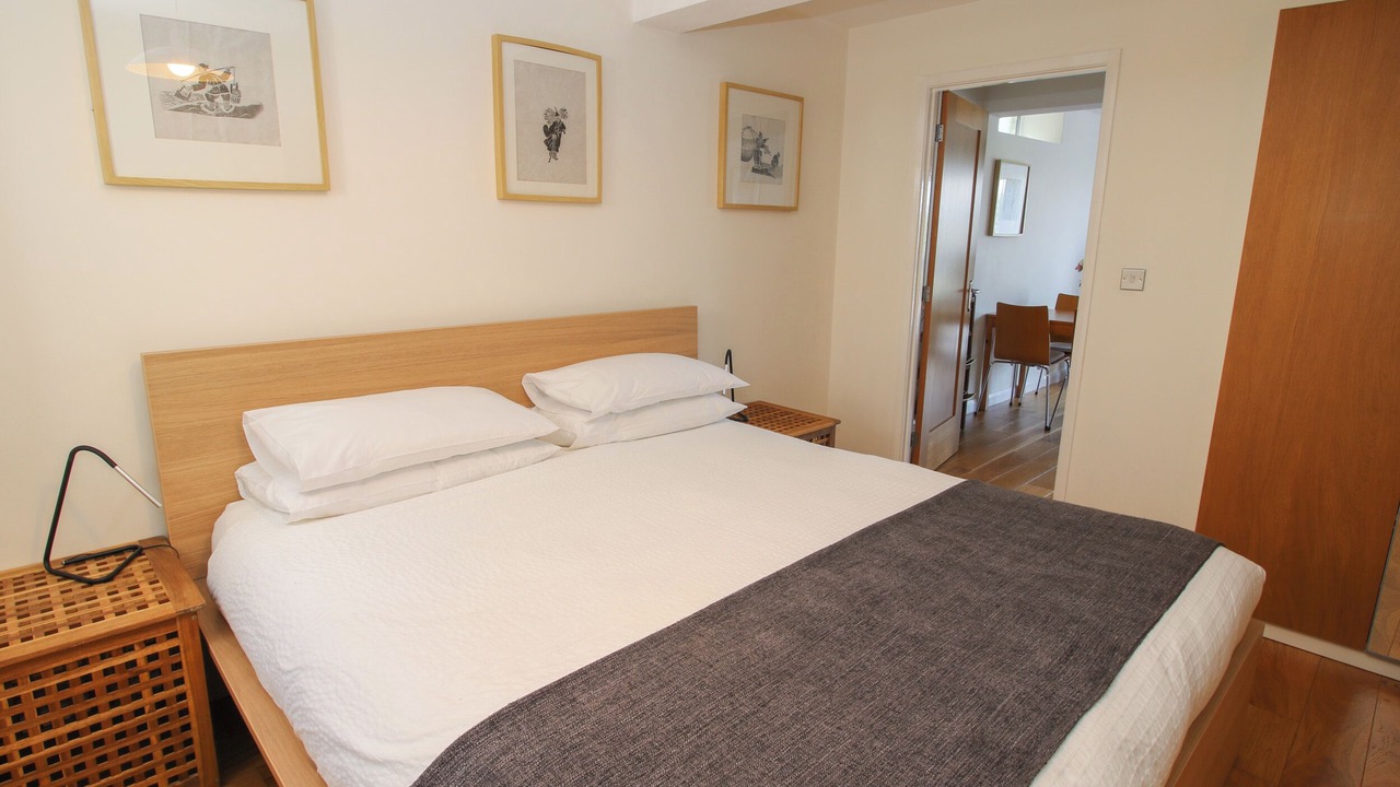 Photo of Bedroom in Longford